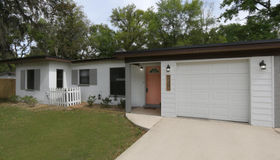 2215 Silver Lake Dr, Palatka, FL 32177