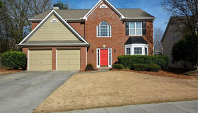 4055 Crabapple Lake Court, Roswell, GA 30076