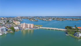 285 107th Avenue #705, Treasure Island, FL 33706