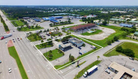 9045 20th Street, Vero Beach, FL 32966