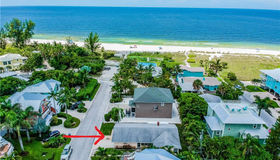 106 77th Street, Holmes Beach, FL 34217