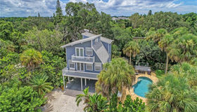 204 Garden Lane, Sarasota, FL 34242