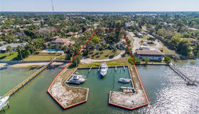 1649 Bayshore Road, Nokomis, FL 34275