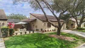 3936 Glen Oaks Manor Drive #13, Sarasota, FL 34232