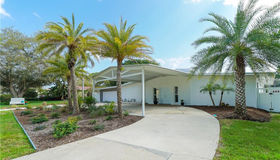 320 Bernard Avenue, Sarasota, FL 34243