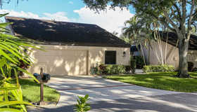3833 Glen Oaks Manor Drive, Sarasota, FL 34232