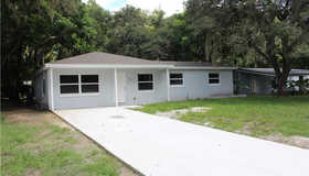 885 W Lansdowne Avenue, Orange City, FL 32763