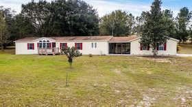 23320 S Dewey Robbins Road, Howey IN The Hills, FL 34737