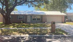 3825 Parkside Drive, Valrico, FL 33594