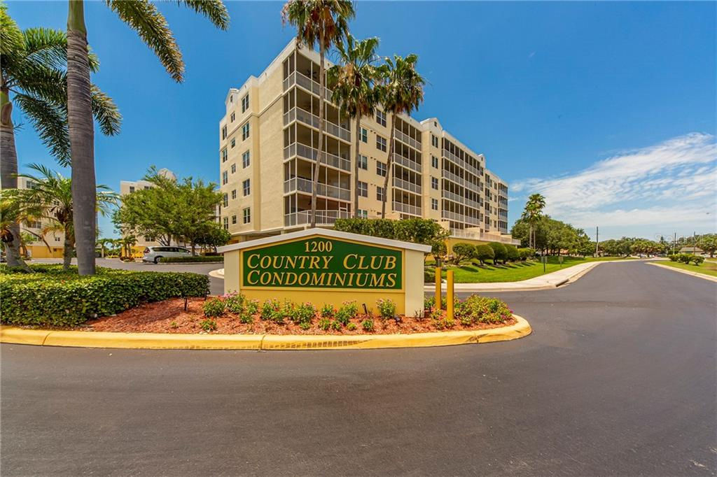 Another Property Sold 1200 Country Club Drive 4203, Largo, FL 33771 Maureen Citarella