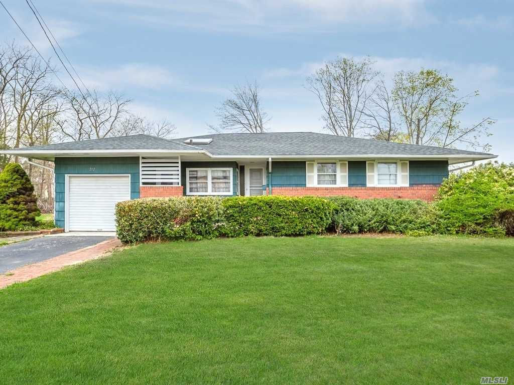 Another Property Sold 212 Phelps Ln, N. Babylon, NY 11703 Richard