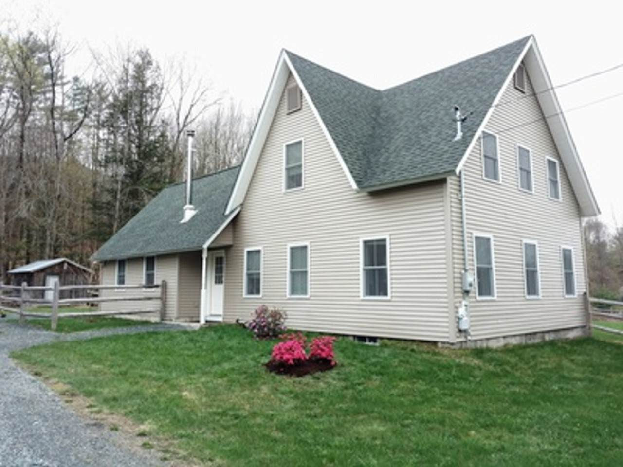 1018 NH Route 4a, Enfield, NH 03748 is now new to the market! Entry Only