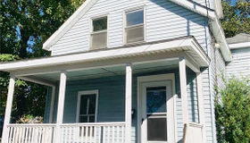 9 Meadow St, Warren, RI 02885