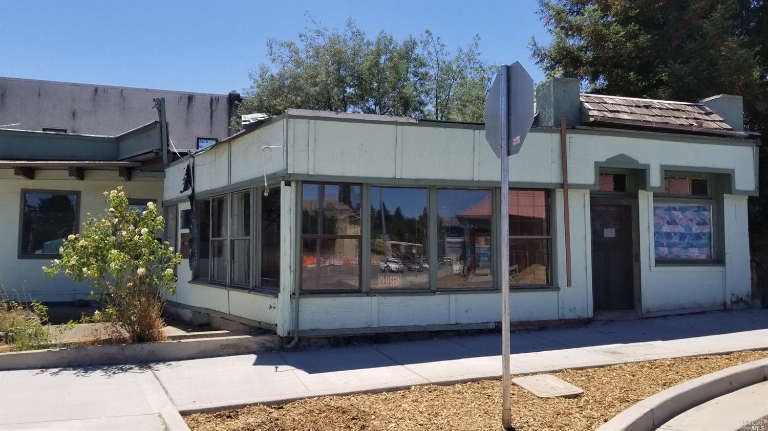 316 South Main Street, Willits, CA 95490 is now new to the market