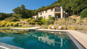 5253 Grove Street, Sonoma, CA 95476