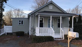 39 Hebb St, Somerset, MA 02725