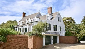 20 Winnatuxett Beach Rd, Mattapoisett, MA 02739