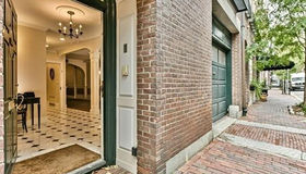 77 Chestnut St, Boston, MA 02108