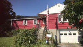 30 Locust Ave, Worcester, MA 01604
