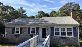 7 Wildwood Path, Yarmouth, MA 02673