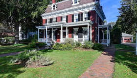 15 W Main St, West Brookfield, MA 01585