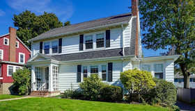 74 Old Middlesex Rd, Belmont, MA 02478