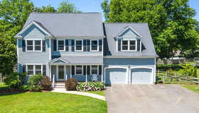 1 Fairbanks Pl, Natick, MA 01760