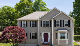 18 Dartmouth Dr, Milford, MA 01757