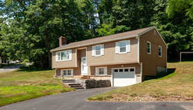 2 Hillside, Leicester, MA 01611