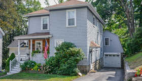 2 Weymouth St, Fitchburg, MA 01420