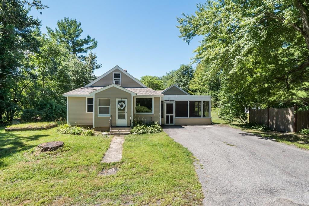 Video Tour 29 High St., Hubbardston, MA 01452 Susan Thibeault
