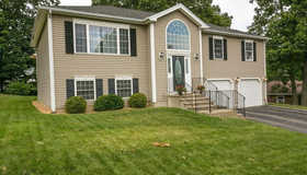 24 Briarcliff Drive, Auburn, MA 01501