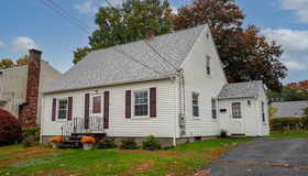 42 Middlesex Ave, Worcester, MA 01604