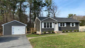 832 Central Street, East Bridgewater, MA 02333