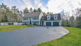 54 Depot Rd, Ashburnham, MA 01430