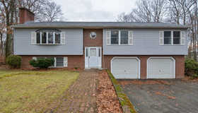 15 Overlook Ave., Millbury, MA 01527