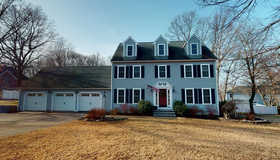 95 Mount Pleasant St, Milford, MA 01757