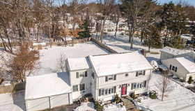 23 Hanford Road, Stoneham, MA 02180