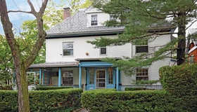 56 Thorndike St, Brookline, MA 02446