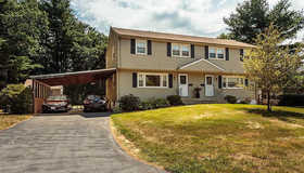 15-17 Marion St, Chelmsford, MA 01824