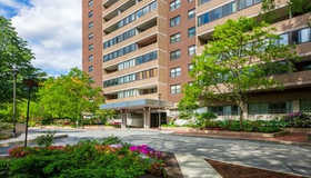 2 Hawthorne Place 17r, Boston, MA 02114