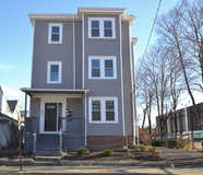 692 Warren Ave 2, Brockton, MA 02301