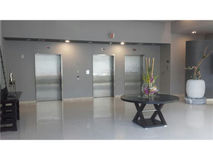 275 NE 18 St #1010, Miami, FL 33132