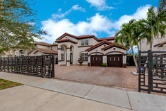 14882 sw 22nd Ter, Miami, FL 33185
