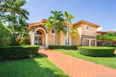 15720 sw 43rd Ln, Miami, FL 33185