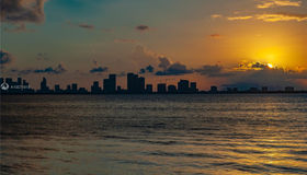 5712 N Bay Rd, Miami Beach, FL 33140