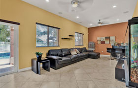 Real estate listing preview #11