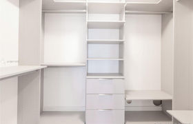 Real estate listing preview #12