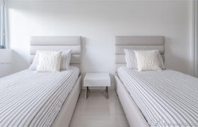 Real estate listing preview #13