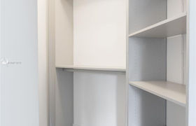 Real estate listing preview #15